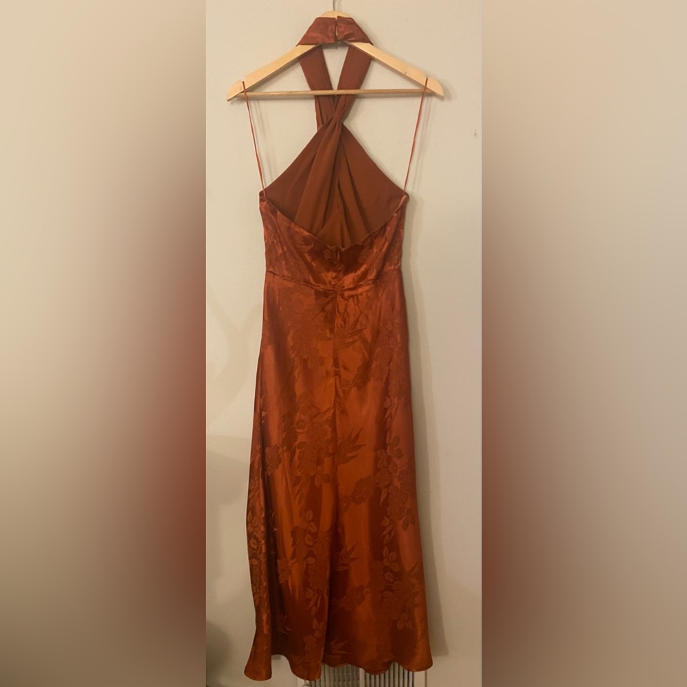 NWOT ASTR Marissa Dress Rust size M pristine condition - Picture 7 of 13